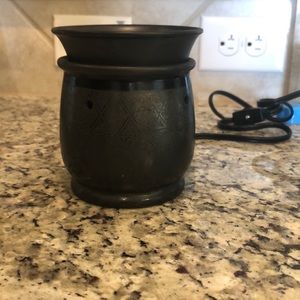 Scentsy Mid-size warmer. Graphite.